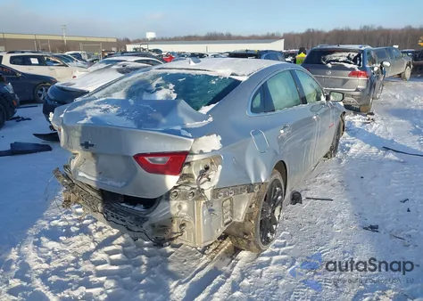 2018 Chevrolet Malibu Lt z USA, uszkodzony, nr VIN 1G1ZD5ST7JF269331
